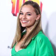 American Actress Madison Iseman Arrives Los Editorial Stock Photo