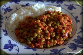 Metemos el arroz y sal. Semana Santa Perviven Los Sabores Tradicionales