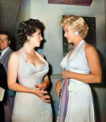 A blast from the past … Gina Lollobrigida & Marilyn Monroe in 1955. Both so  stunning! I never knew they actually met. Marilyn would die at 36 and Gina  would live to