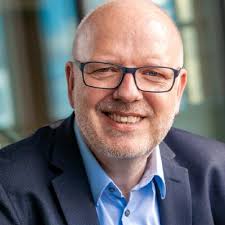 Christian Böke auf LinkedIn: Die Prüfung für den Fachassistent Lohn und  Gehalt (FALG) muss sich ändern…