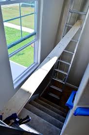 I have been trying to find a solution on how to paint the ceiling on the stairwell. Pin On Stairway