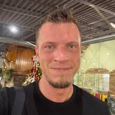 One week to go! 🤩🎢 What's the first thing you're going to do when you  step through the gates of Kings Island