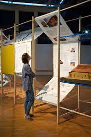 Epingle Sur Exhibition