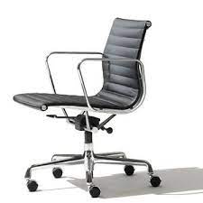 eames aluminum management chair by herman miller eames office chair herman miller office chair executive chair