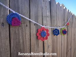 We did not find results for: Gardens Galore Garland A Free Floral Crochet Pattern Banana Moon Studio Crochet Knit Spin