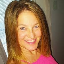 Ramona Glover's Instagram, Twitter & Facebook