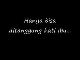 Salah satu pintu di makam air mata ratu ibu (bkp3bangkalan01.wordpress.com). Airmata Ibu Siti Nurhaliza Youtube