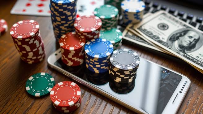 Everything about free spins at 7 Slots Casino (P) - The Armored Patrol