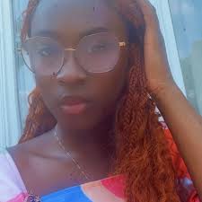 Ashlynne Pillai is a freshman Contemporary Music major with a concentration  in voice. She sings Soprano in Turning Point and also enjoys being in the  Leadership Fellows Program.🎶