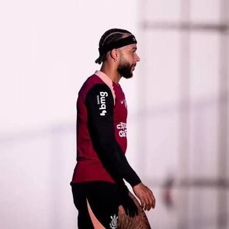 ESPORTE PLAY BRASIL 🇧🇷 | 🚨 Corinthians exige exames m&eacute;dicos de Memphis Depay para destravar renova&ccedil;&atilde;o. O atacante Memphis Depay aceitou a renova&ccedil;&atilde;o por dois anos... | Instagram