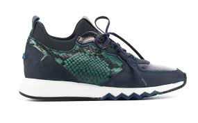 Allemaal met korting, oplopend tot wel 50%! Ù„ÙŠØ³ Ø­Ø¯Ø« ÙƒØ±Ø© Ø§Ù„Ù‚Ø¯Ù… Van Bommel Dames Sneakers Sale Villagelodgecoron Com