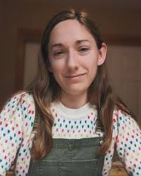 Alice Abrams's Instagram, Twitter & Facebook