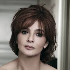 Los sentimientos no entran en sus planes, tan solo el placer carnal. Laura Morante Peliculas Y Series De Laura Morante Cine Com