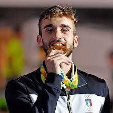 Alcune immagini di daniele garozzo riprese da augusto bizzi. Federazione Italiana Scherma Rio2016 Daniele Garozzo E Campione Olimpico Di Fioretto Maschile Venti Anni Dopo Il Titolo Torna In Italia