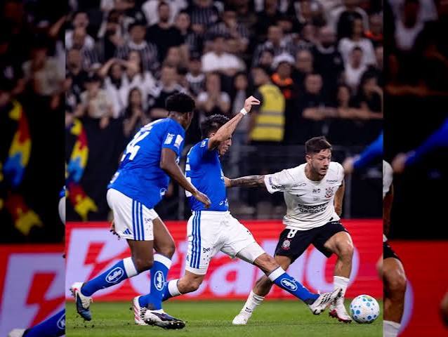 Cruzeiro vence Corinthians por 2 a 1 &mdash; Di&aacute;rio Carioca