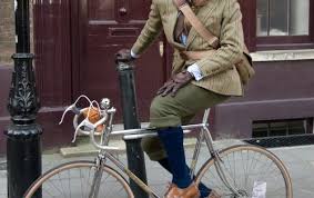 Fahrradmode Unterwegs Mit Stil Fahrrad Mode Fahrradmode Fahrrad Gepacktaschen
