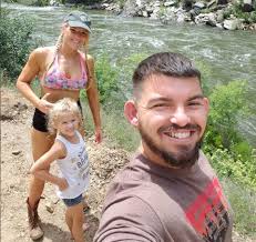 Lacey Evans Is Signed To Wwe How Much Is Her Annual Salary Married Life With Husband Lacey is having a very wonderful life with her husband alfonso and they are the parents of a beautiful daughter summer estrella. lacey evans is signed to wwe how much