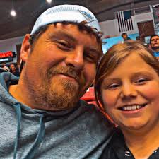 Daddy daughter dinner dates are my absolute favorite