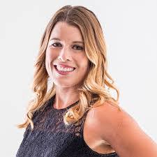 Alisha Dickinson's Instagram, Twitter & Facebook