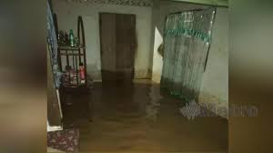 Semua kaum muslim sepakat bahwa sholat lima waktu harus dikerjakan pada waktunya, dalilnya adalah firman allah subhanahu wa ta'ala Kulim Baling Dilanda Banjir Kilat