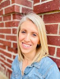 Kailey Bevins's Instagram, Twitter & Facebook