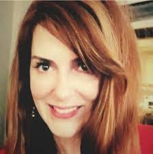 Beatriz Barnett's Instagram, Twitter & Facebook