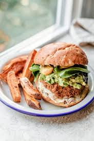 Galette Quinoa Butternut Vegetarienne Pour Burger Vegetarien En 2020 Burger Vegetarien Butternut Recette Burger