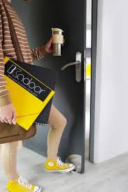 Kadoor Le Systeme D Ouverture De Porte Avec Le Pied