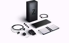Cognate with dutch flappen (to flap), german flappen (to flap). Samsung Galaxy Z Flip Samsung Ae