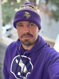 Happy purple Friday SKOL 💜💜💜💜🏈