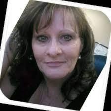 Patti Middleton's Instagram, Twitter & Facebook