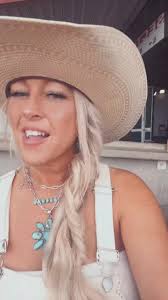 Cody Wyoming Rodeo Outfits