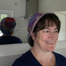 Nina Murray (@NomadaEterna)