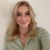 Sharon Scull's Instagram, Twitter & Facebook