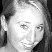 Amanda Tibbets's Instagram, Twitter & Facebook