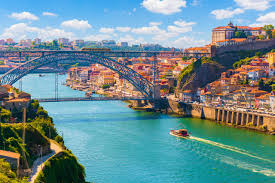 Porto clothing incorporates all the best aspects of fit and fabric. Porto City Guide Tourist Journey