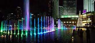 Tidak kira di negeri mana anda tinggal, anda wajib berkunjung ke kuala lumpur. 10 Tempat Menarik Di Klcc Untuk Destinasi Percutian 2019 Anda Ammboi