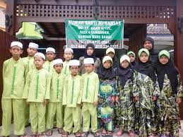 Assalamualaikum, buat masa ini, talian telefon pejabat rumah bakti sedang mengalami gangguan & kami sedang berurusan dgn pihak telekom. Orphanage In Malaysia Rumah Bakti Al Kausar Bangi