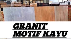 Anda tidak perlu memasang parket kayu atau mencari keramik dengan motif kayu mempunyai kelebihan kemewahan dari kayu dan juga jauh lebih mudah. Granit Lantai Motif Kayu Terbaru Agung Anjar Youtube