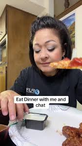 Eat Dinner with me and chat #dinnertime #foodtok #tiktok #fyp #snippyq...