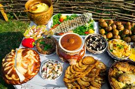 But for most americans, the image of the traditional christmas is pretty clear. What S On A Ukrainian Christmas Dinner Table Travel Guide By Shuttle Direct