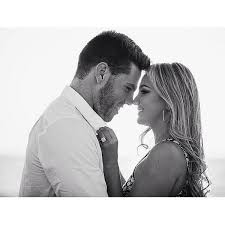 View latest posts and stories by @chelseafreeman5 chelsea freeman in instagram.@freddiefreeman mama to charlie fashion, beauty & fitness collaborations: Pin By Laura Daniels On Chop On Atlanta Braves Braves Baseball Braves