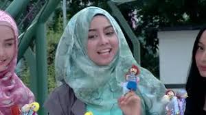 Aktifkan rbt selamanya cinta :telkomsel : Surga Yang Tak Dirindukan Episode 1 Youtube