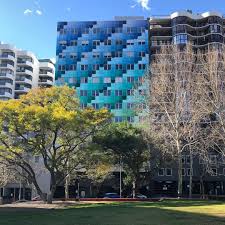The Fabulous Supergraphic Mural At 162 Goulburn Street Opposite Harmony Park Sydney Gorgeous Colour Gradation Transforms This B Harmony Park Facade Building