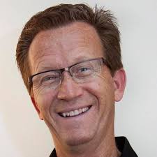 George James Entertains