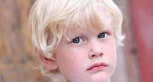 Someone who has black or brown hair is making large amounts of a dark pigment called eumelanin. Newfound Dna Enhancer Behind Many Natural Blonds Science News For Students