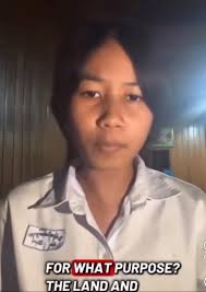 ក្មួយនៅឯណាក្មួយ? ក្មួយរៀនថ្នាក់ទីប៉ុន្មានហើយ? មើលតាមសម្លៀកបំពាក់  និងការរៀបចំខ្លួនរបស់ក្មួយប្រហែលជាមិនមែនជាអ្នកមានទេ ពេលក្មួយរៀនចប់ថ្នាក់ទី  12 ក្មួយចង់បន្តការសិក្សានៅភ្នំពេញពូនឹងជួយក្មួយបើសិនជាក្មួយត្រ...