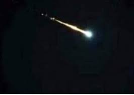 Los registros de las cámaras de los usuarios indican que el objeto apareció a las 00.50 horas. Reportan En Redes Sociales Caida De Meteorito En Costas De Valparaiso El Martutino Cl Noticias De Valparaiso Y Vina Del Mar
