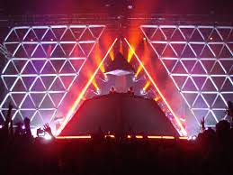 Meet The Man Behind The Daft Punk Pyramid And The Presets New Tour The Creators Project Daft Punk Pyramids Stage Lighting Design