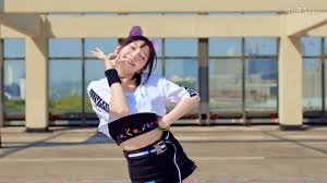 欣小萌】穿越次元来见你❤️AIAIAI❤️人工智能爱酱─影片Dailymotion